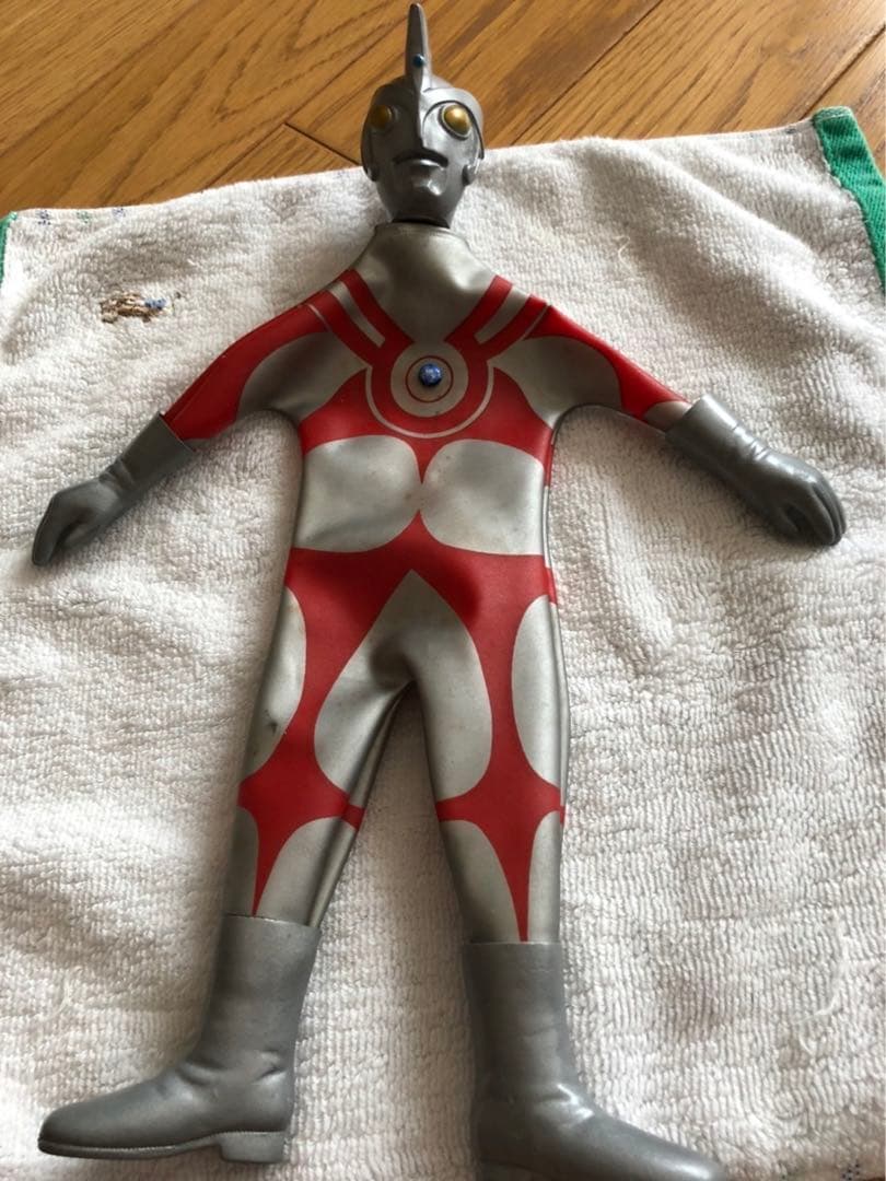 変身サイボーグ ウルトラマンエース コスチューム(右手欠品