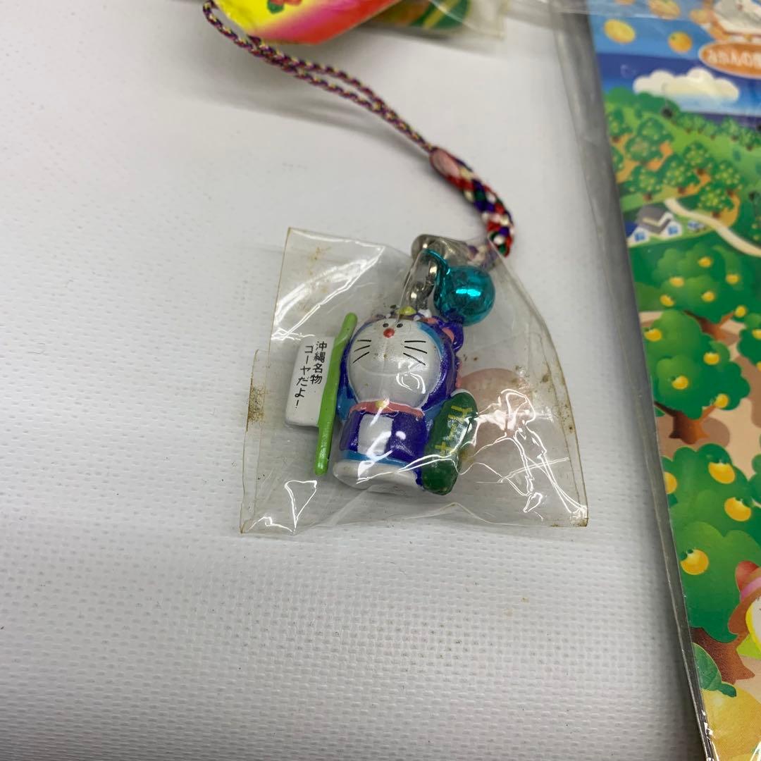 ▲ どこでもドラえもん　限定ストラップ　ストラップ　ピンバッジ　まとめ　71点