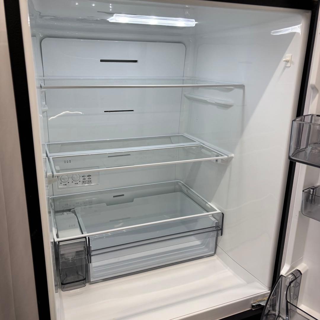 552⭕️冷蔵庫 東芝 大型 326㍑ 黒 コンパクト 最新 設置無料 おすすめ