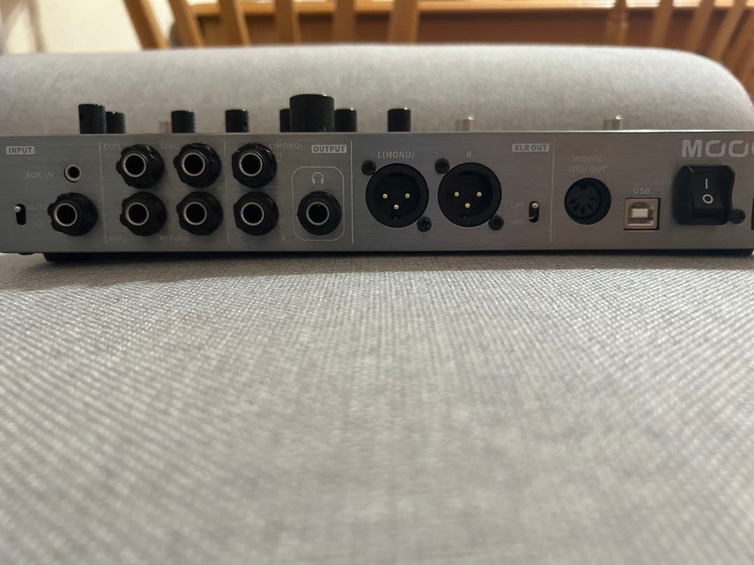 ギター Mooer Ge300 lite