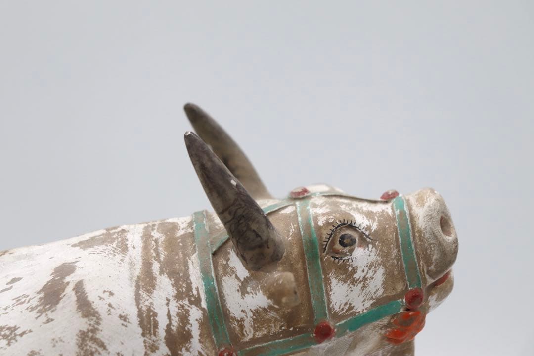 中国　漢時代　加彩陶器　牛　送料込み1218