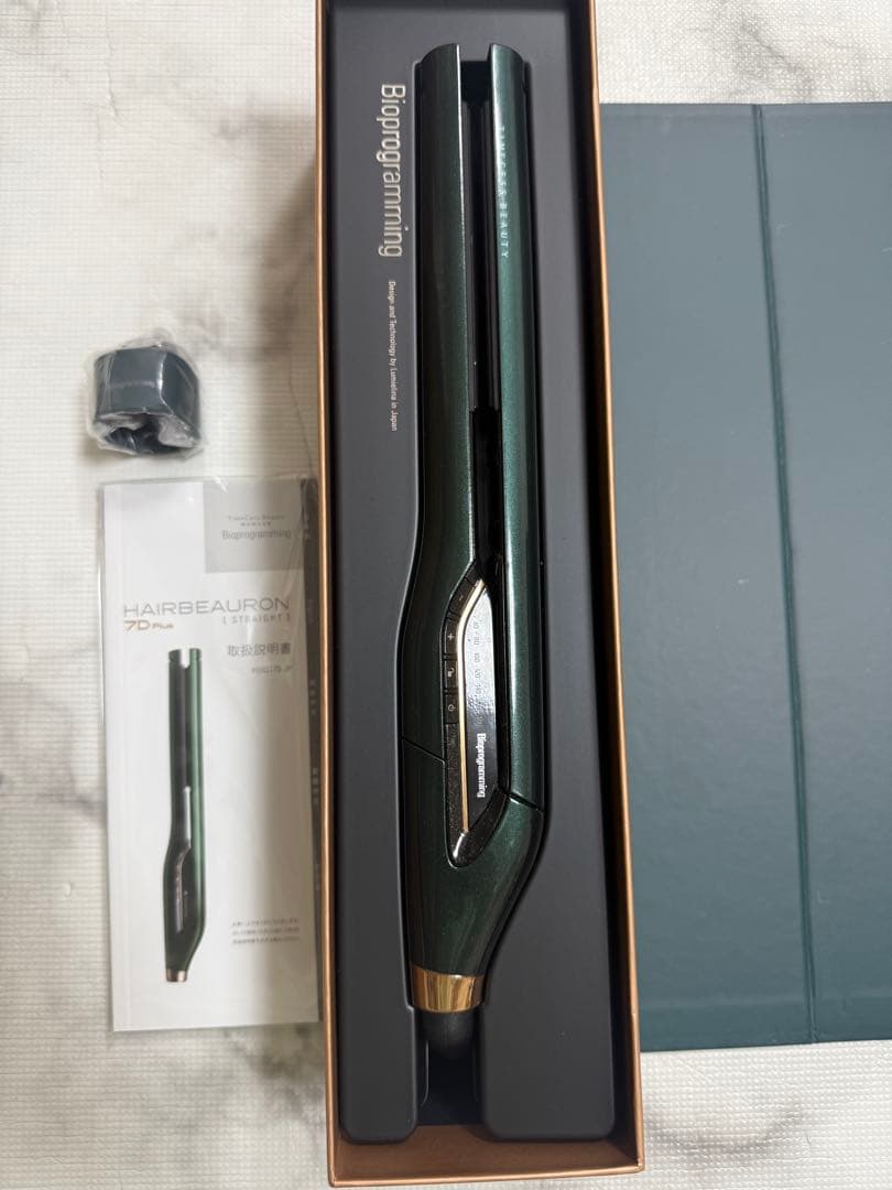 リュミエリーナ レプロナイザー 3D plus ヘアビューロンヘアビューザー