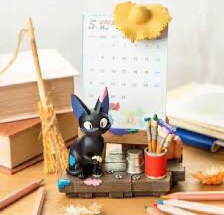 超希少】ジブリ魔女の宅急便 カレンダー付きジオラマスタンド ウルスラ