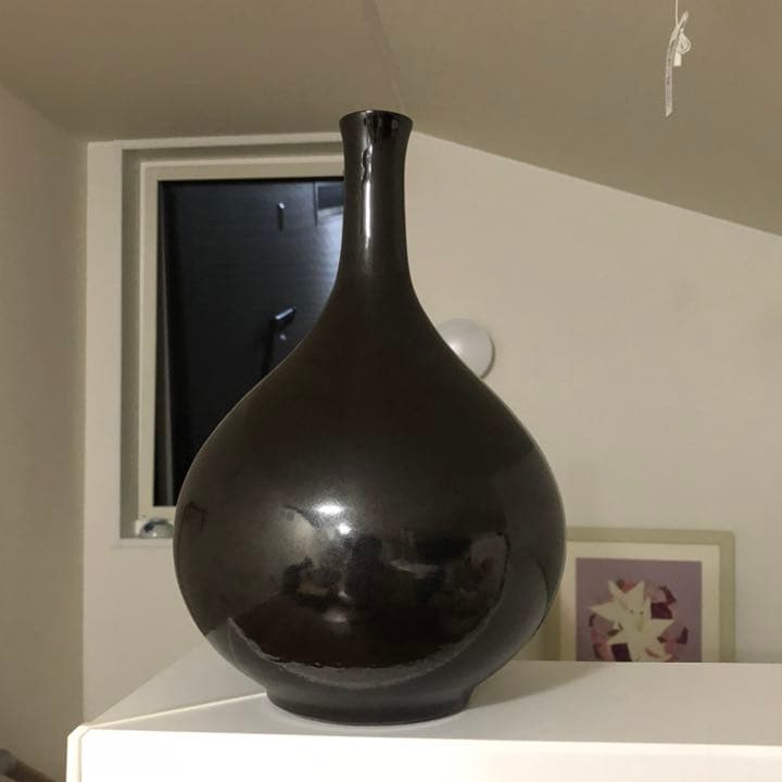 古美術品◼️蔵から出て来た、真っ黒な美しい流線形の