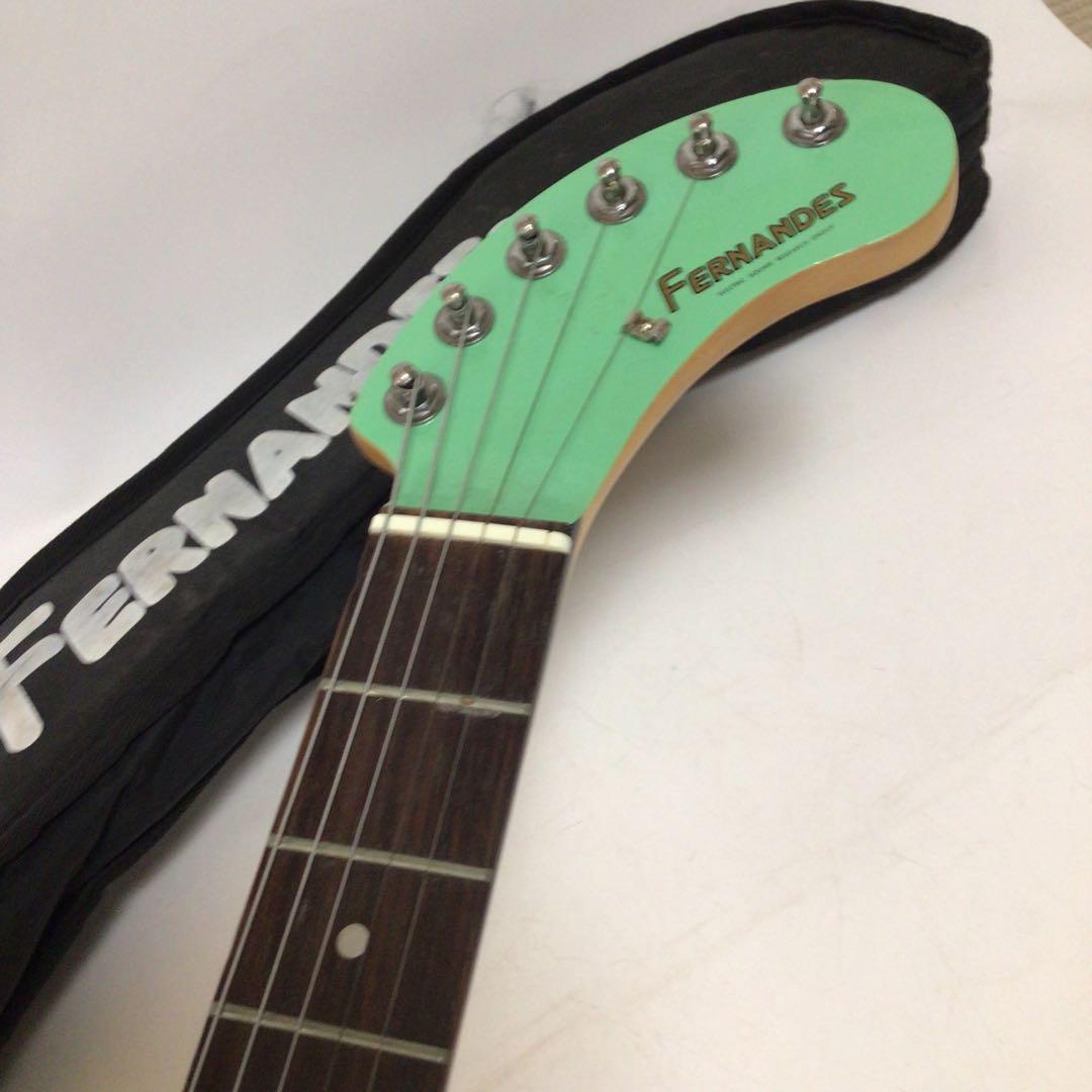 Fernandes エレキギター ミントグリーン
