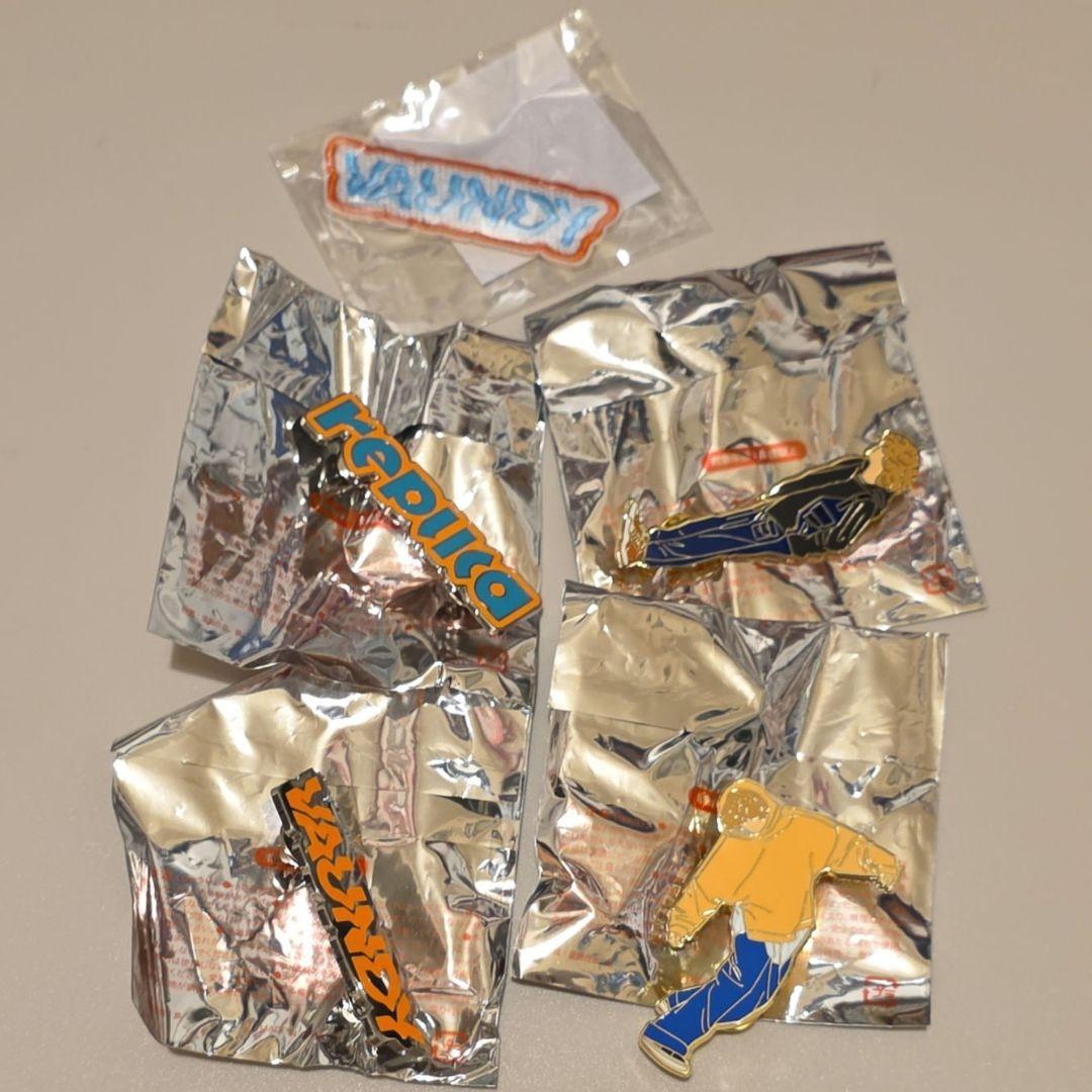 Vaundy replica ランダムガチャ ピンバッジ コンプセット おまけ付