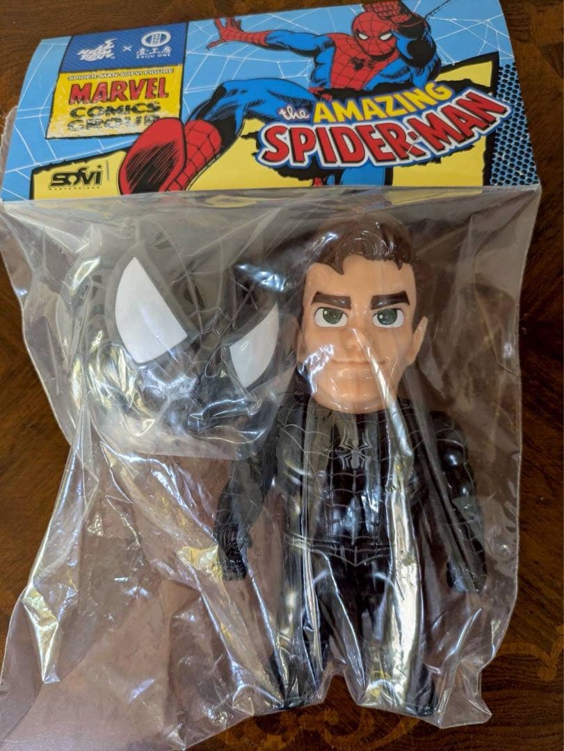 スパイダーマン』ソフビフィギュア ホットトイズ x Kaiju One ホット