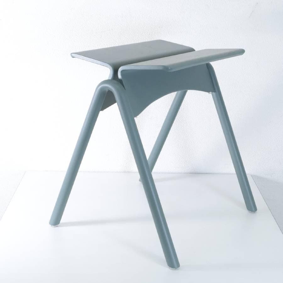 展示品 IKASAS カモメスツール 佐々木章行 スタッキングスツール グリーン