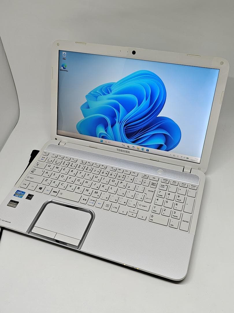 東芝】爆速 Corei7/新品SSD128GB ノートパソコン 8GB E10 - メルカリ