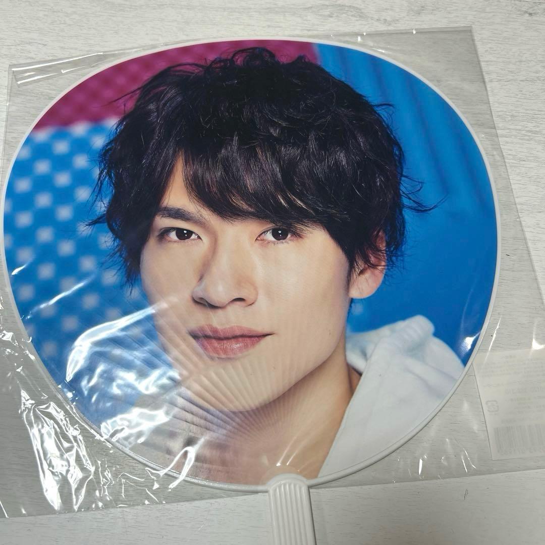 SnowMan 深澤辰哉 うちわまとめ売り - メルカリ