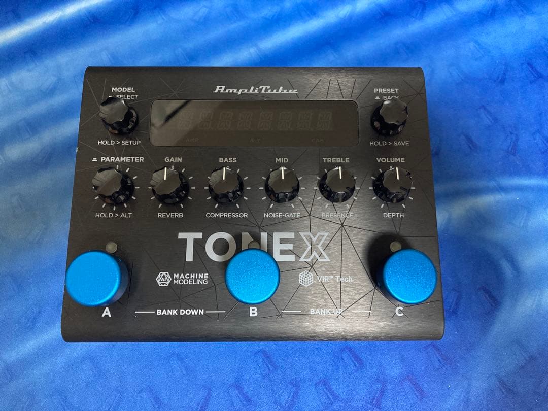 IK MULTIMEDIA TONEX Pedal マルチエフェクター