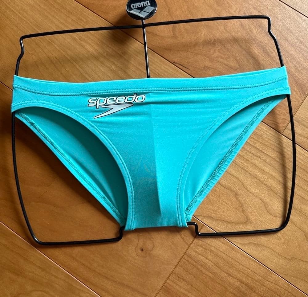 美品】SPEEDO flyingfish ショートブーン スカイブルー 競パン