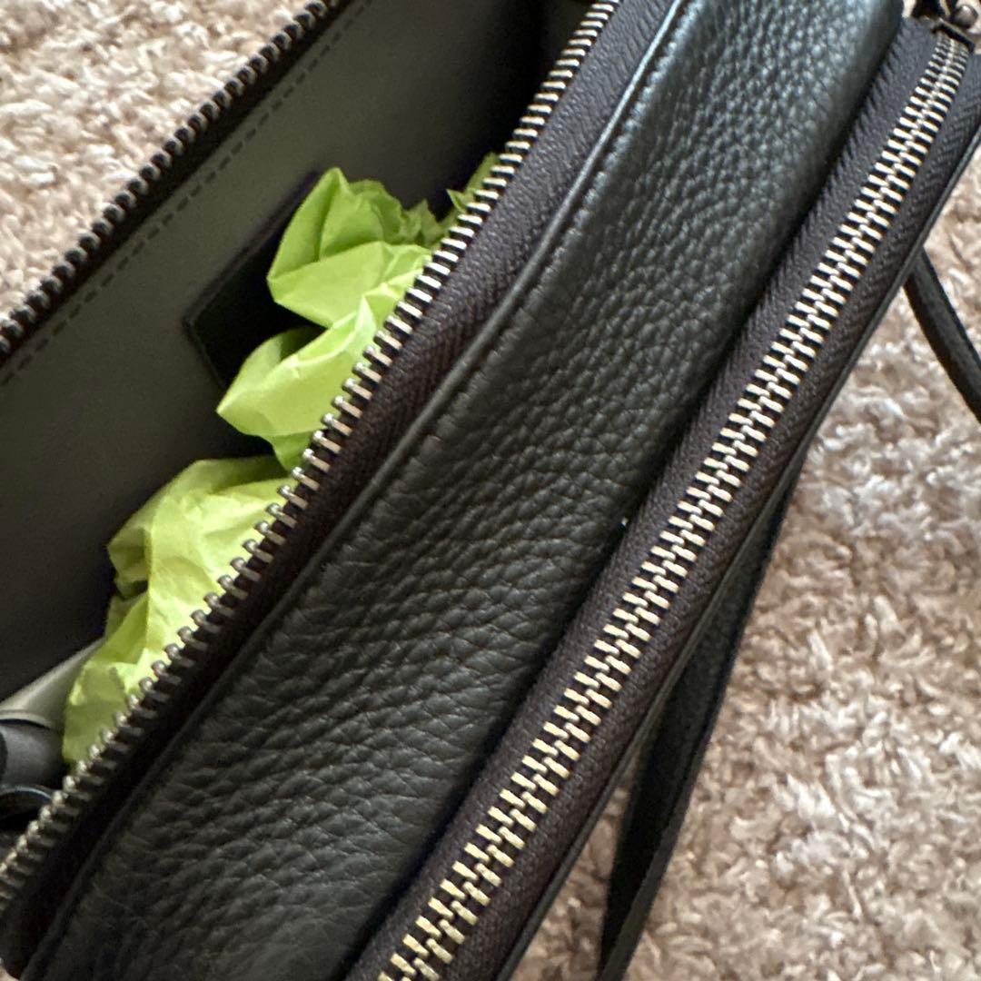 ear バック　新品