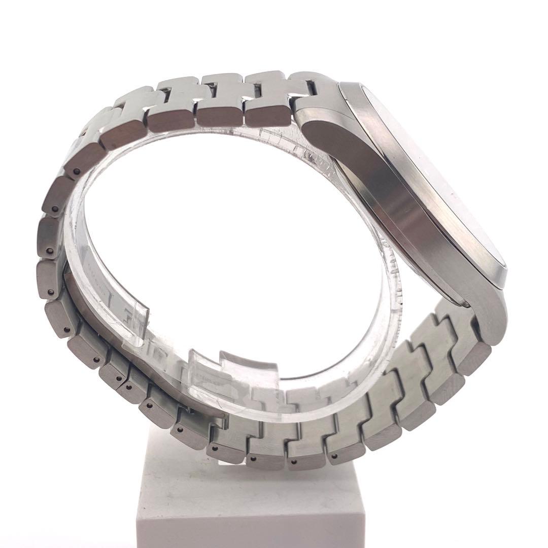 8-30 GUCCI 126.2 クロノグラフ 腕時計 シルバー