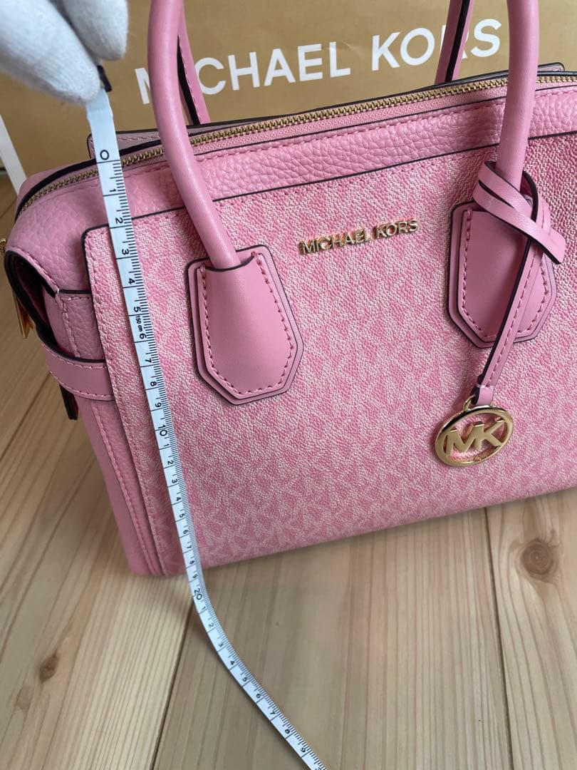 MICHAEL KORS レディース　ボディー　バッグ　財布　セット　ピンク
