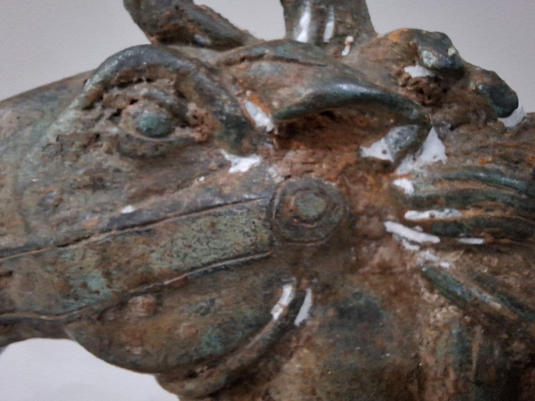 名豪家蔵出し ブロンズ馬の彫刻 台座有り 美術品・アンティーク