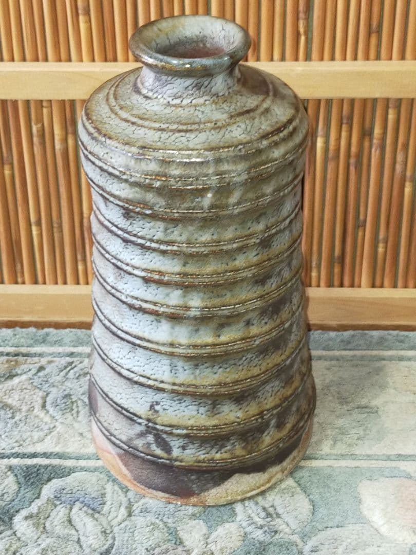 ♥花瓶 加藤 康景 （正治）鼠志野 箱付き 花器 志野 骨董品 - メルカリ