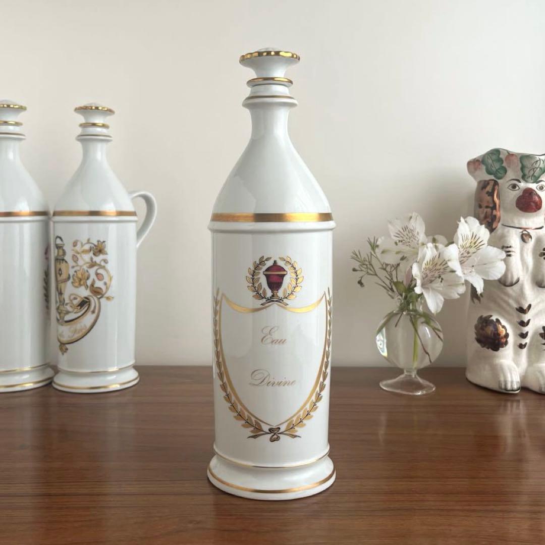 c. フランスアンティーク ♧ ファーマシーボトル ♧ “神の水”