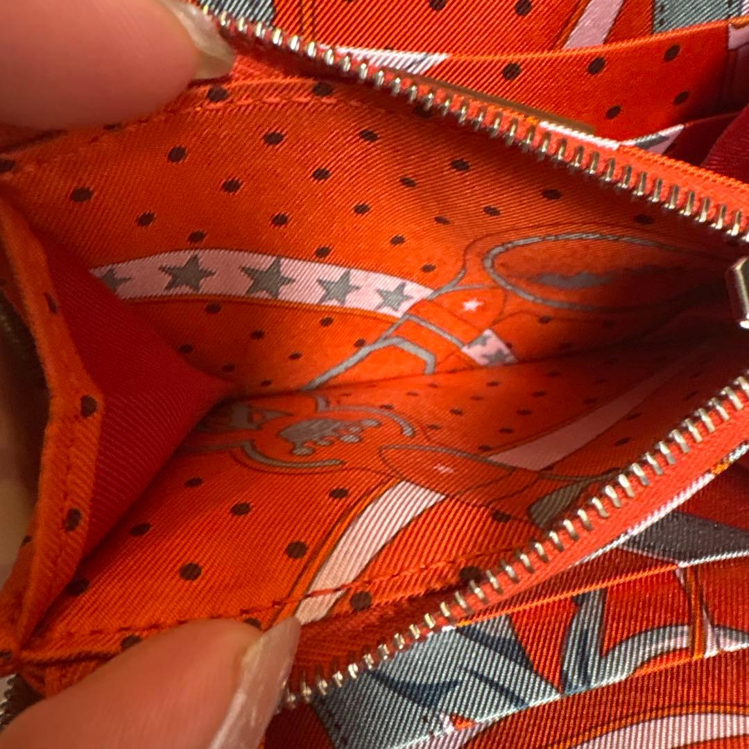 最終セール　極美品　HERMES アザップシルクインコンパクト