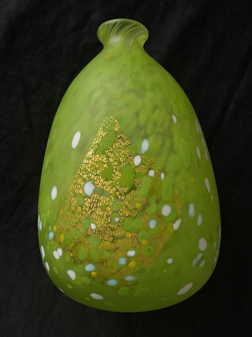 藤田喬平 美しい「新緑色吹雪紋花瓶」