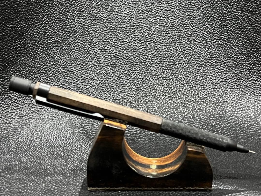 kkTechDraw2 0.5mm 黒柿　八角軸