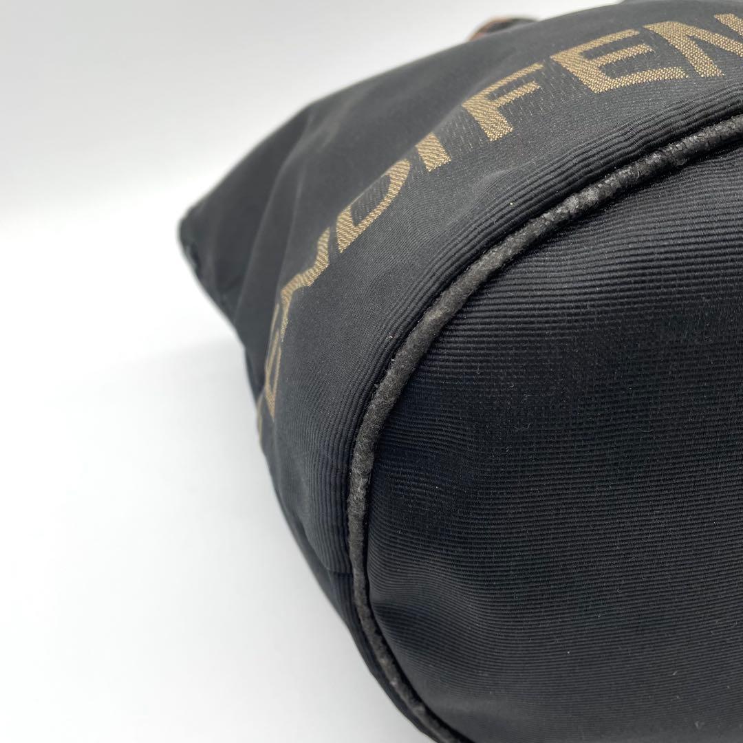 【美品】フェンディ　ミニトート　ハンドバッグ　ナイロン　バケット型　ロゴライン