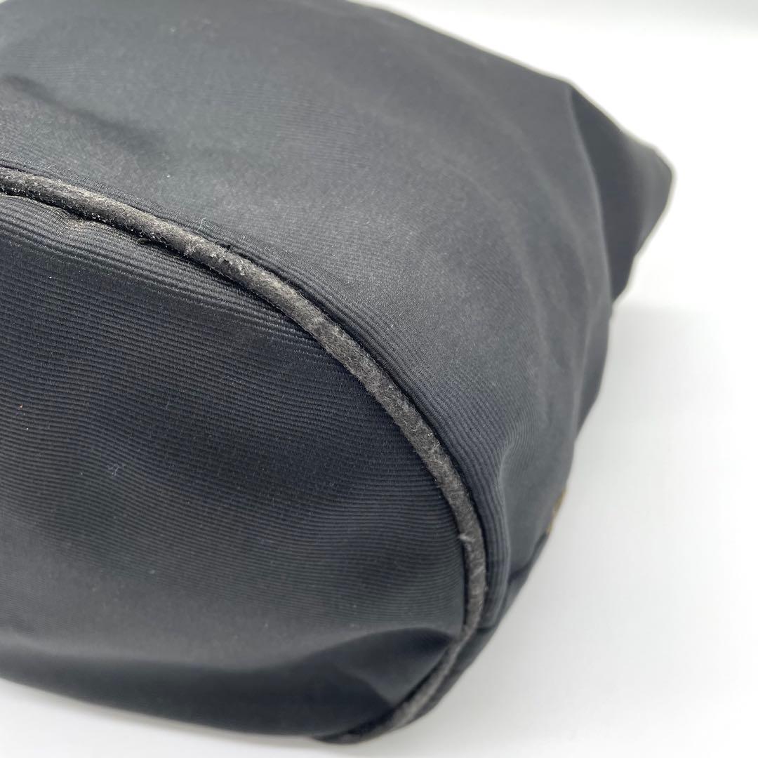 【美品】フェンディ　ミニトート　ハンドバッグ　ナイロン　バケット型　ロゴライン