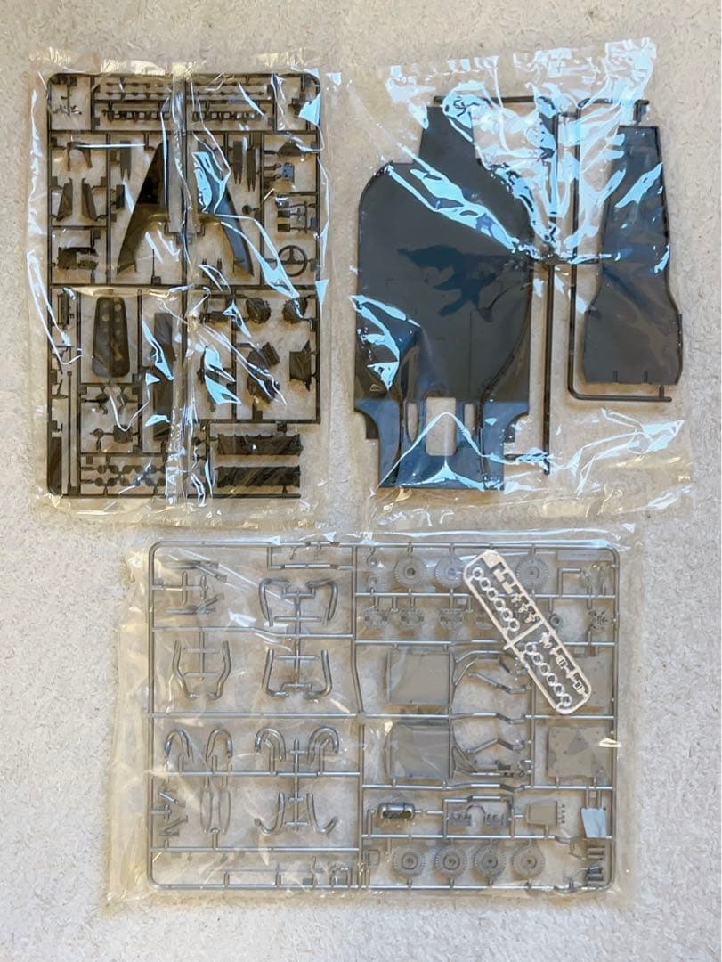 絶版 タミヤ 1/12 マクラーレン MP4/6 フルビュー w/セナフィギュア