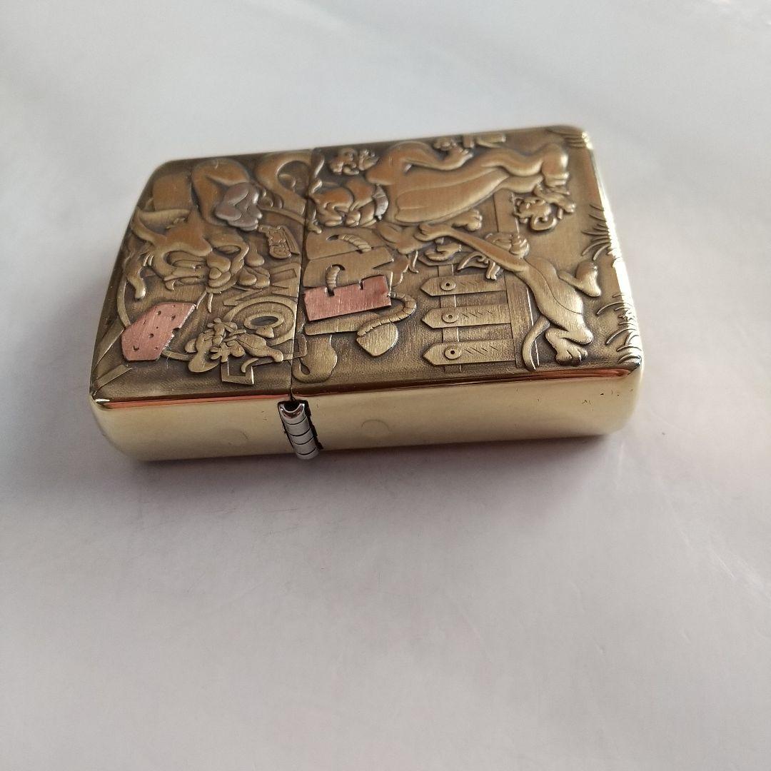 ZIPPO ライター トム・アンド・ジェリー アーマー 浮き彫り 送料無料