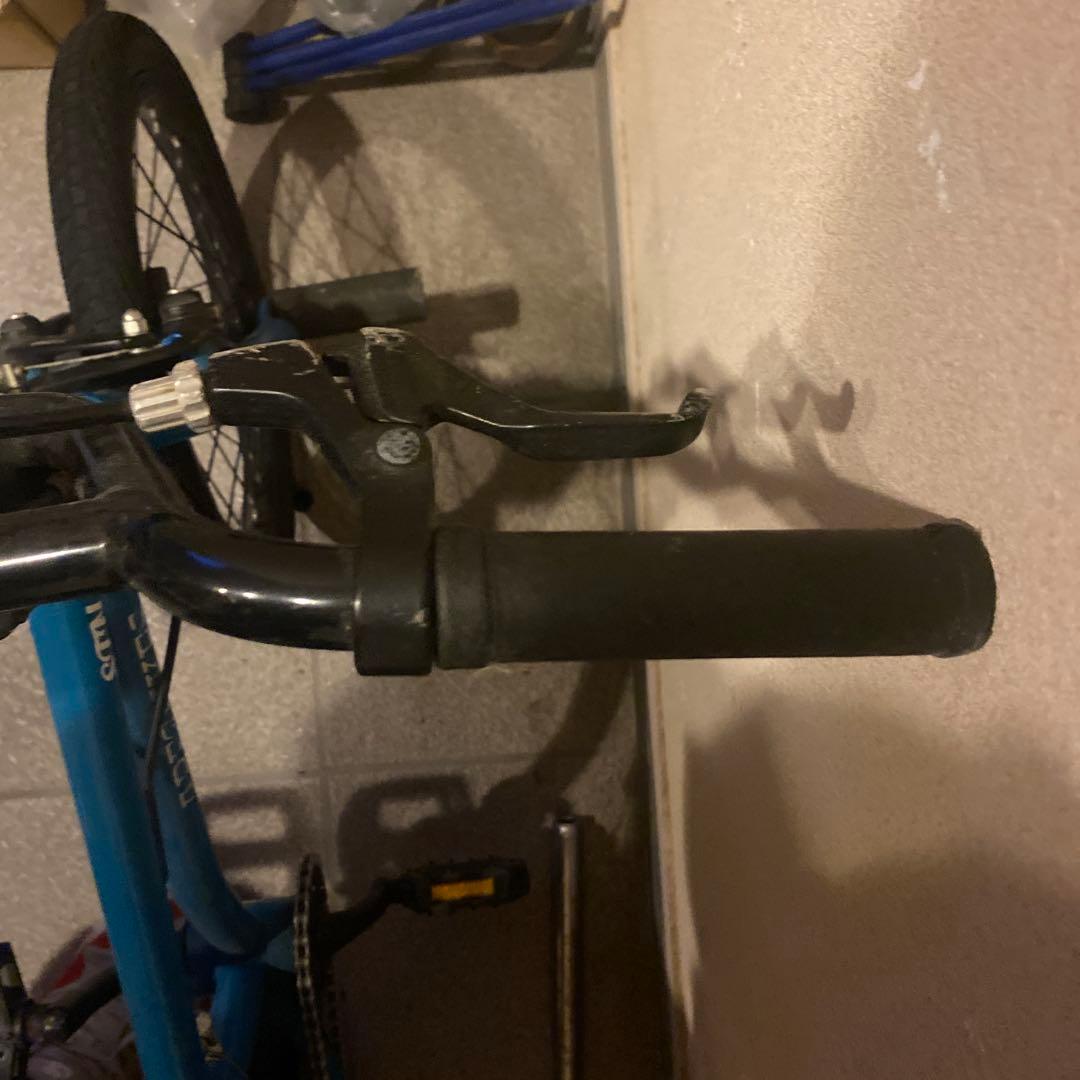 aresbikes キッズ STN 室内保管　BMX 青　静岡市引き取り希望