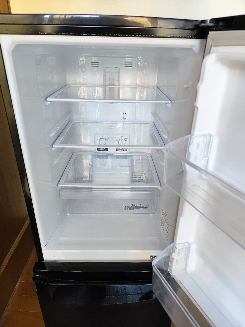 2018年製 国産冷蔵庫（146L）近隣配送無料＋保証＋設置込