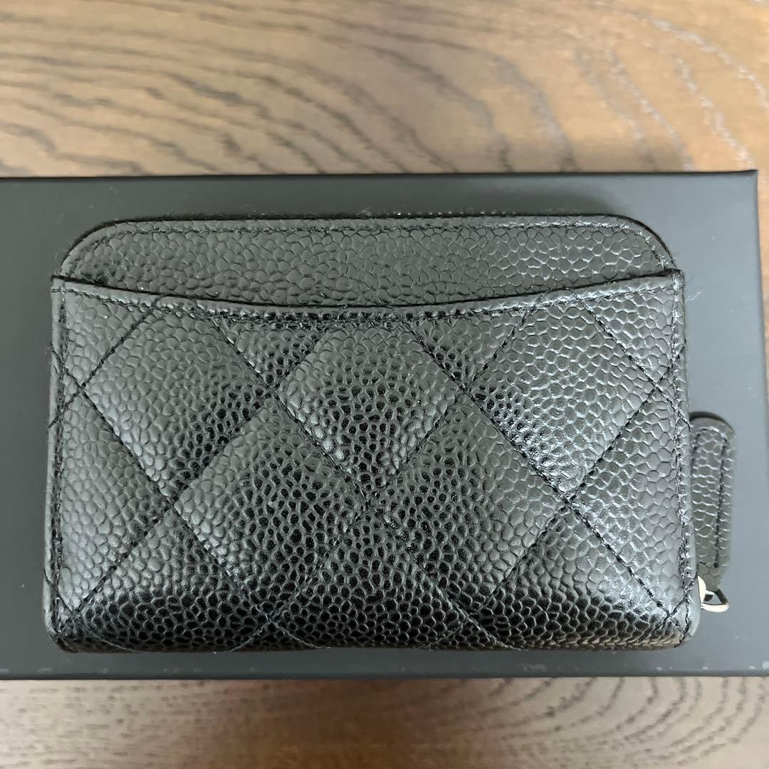 シャネルキャビアスキン　ケース