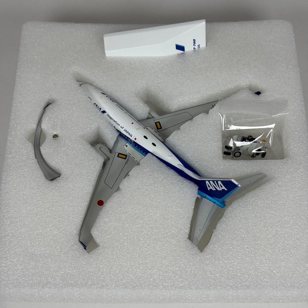 1/200 ANA 737-700 JA02AN (73P) フラップダウン 1/200 ANA 737-700