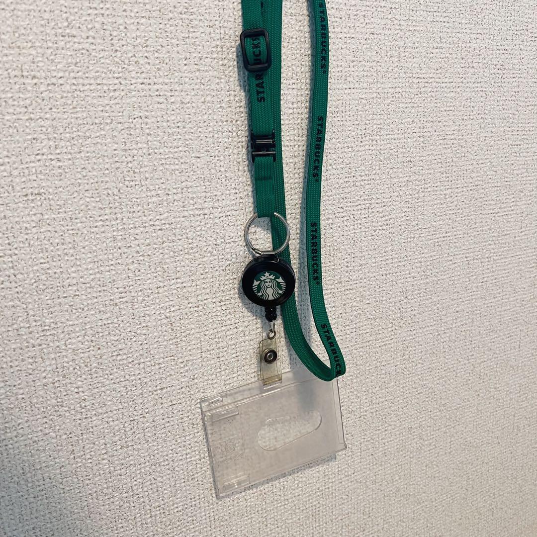 非売品】中古 スターバックス IDホルダー リール式 - メルカリ