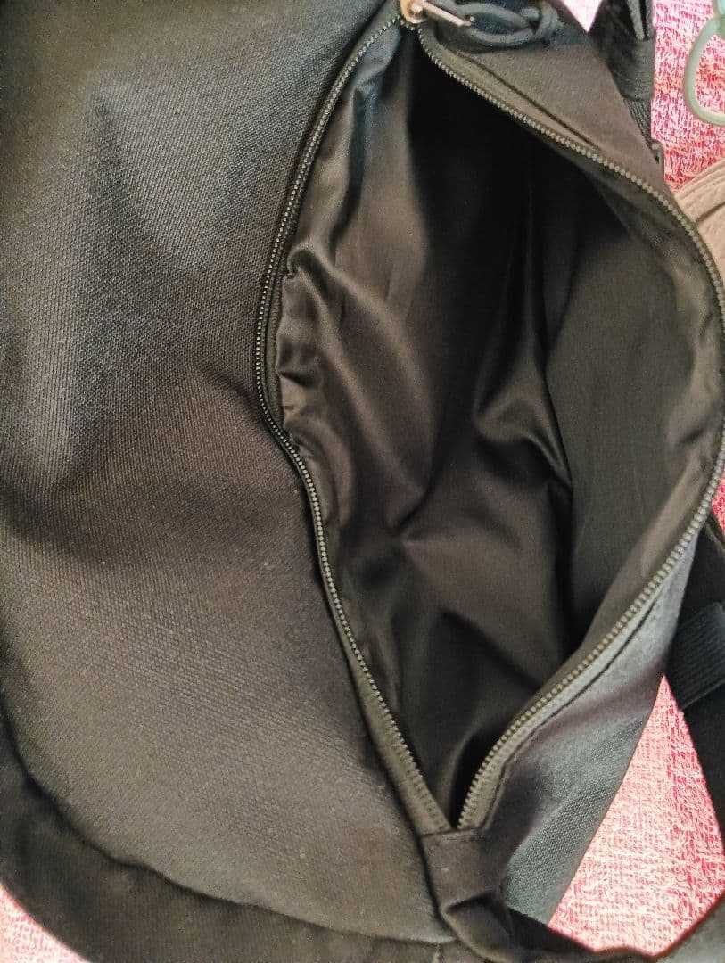 N.Flyingチャフングッズ MYAM BODY CROSSBAG