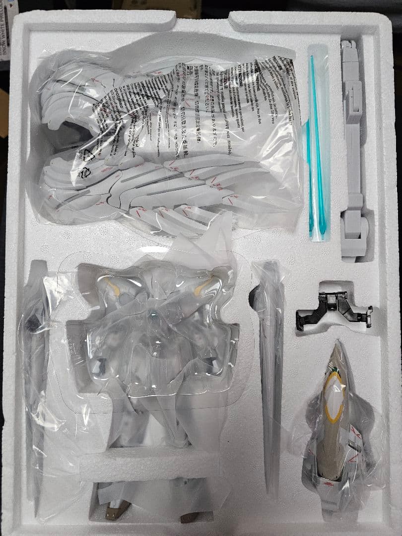 メタルコンポジット ウイングガンダムスノーホワイトプレリュード