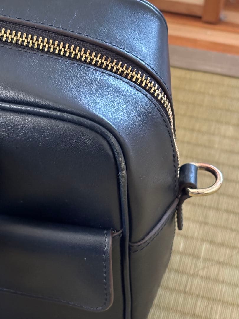 アニヤハインドマーチ　カーカー　ショルダーバッグ