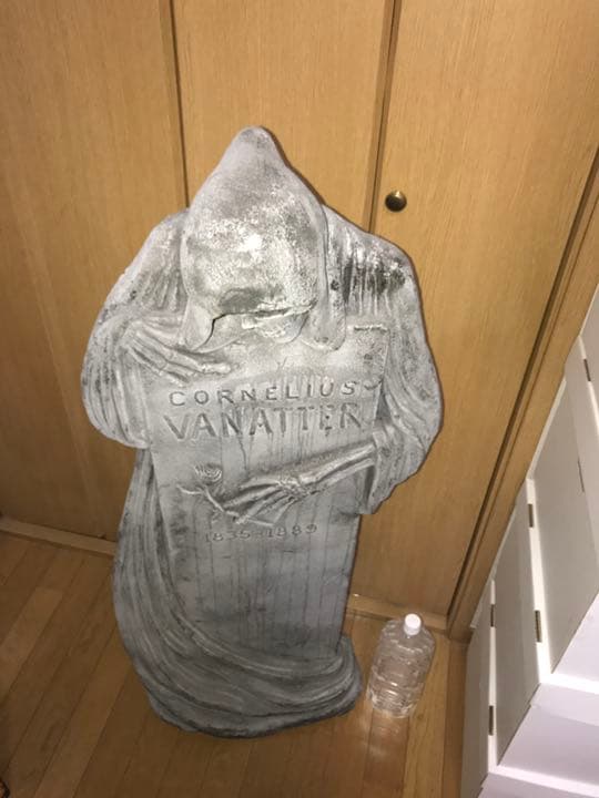 ハロウィンコーネリアス墓石