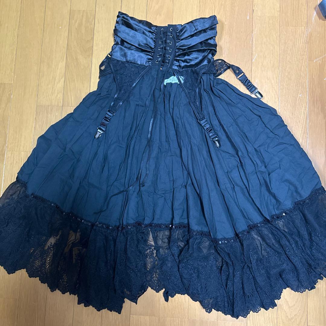 alice auaa ガーター付きスカート