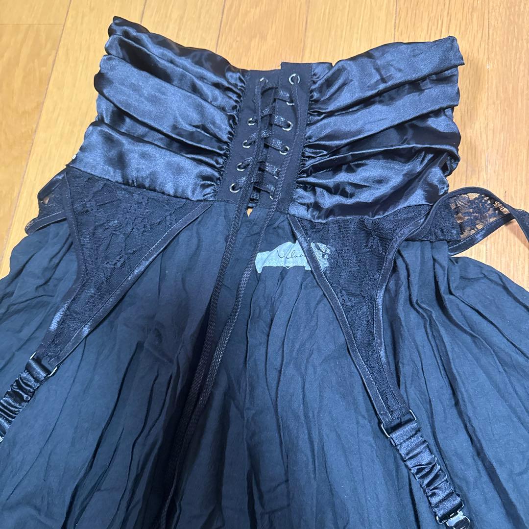 alice auaa ガーター付きスカート