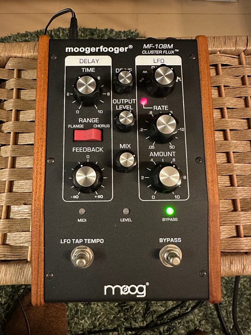 ギター moog moogerfooger MF-108M CLUSTER FLUX