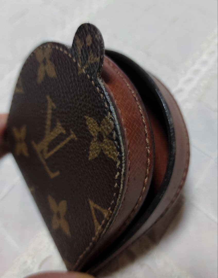 Louis Vuitton モノグラム ケース フランス製　Paris