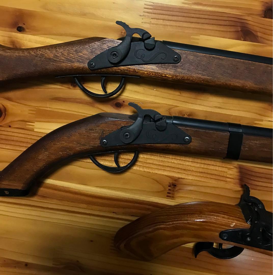 年代物 東京ディズニーランド カリブの海賊 ライフル/銃3点 - メルカリ
