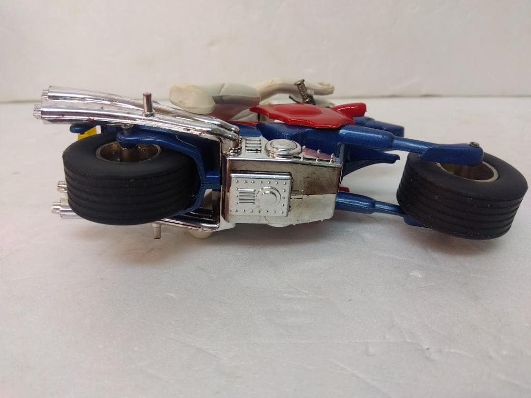 キャシャーン　フレンダーバイク　グリップ　合金