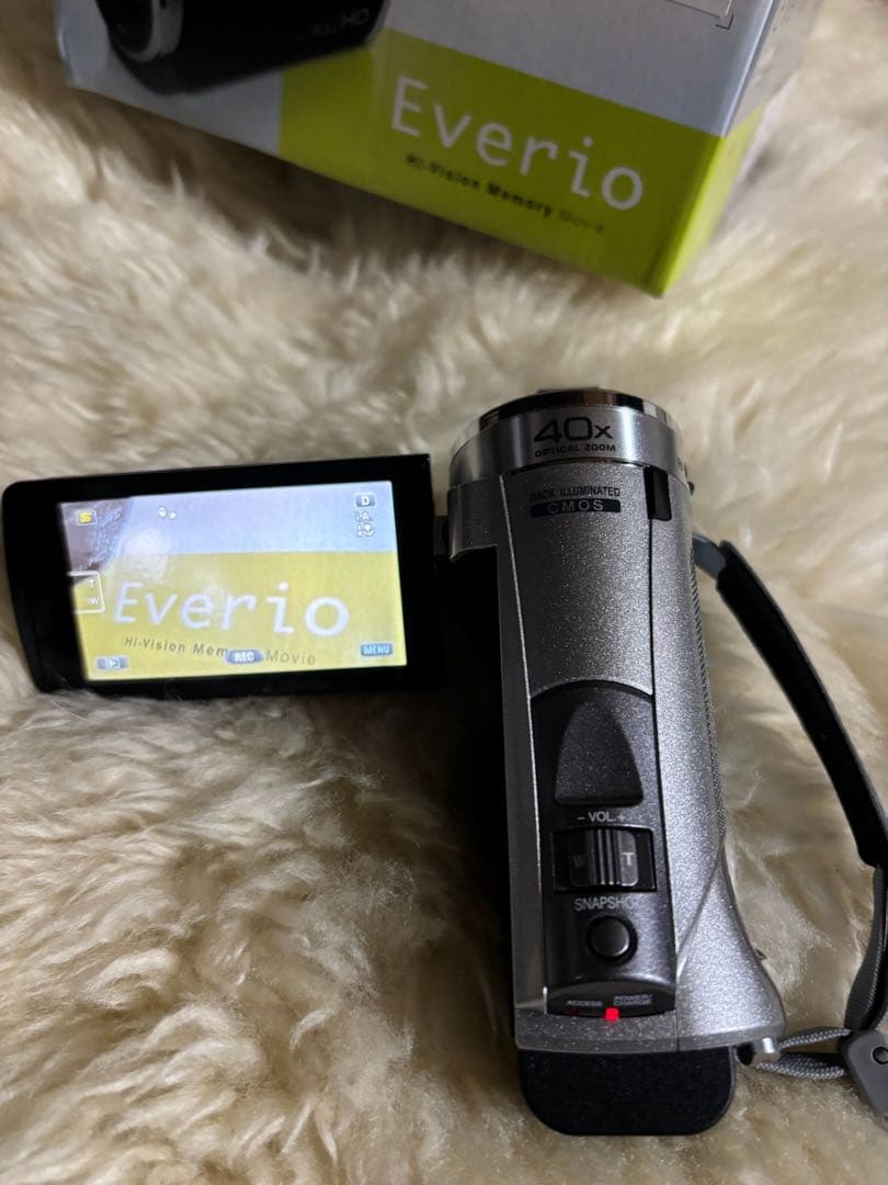 ★JVC　Everio　ハイビジョン デジタルビデオカメラ】★保管美品★