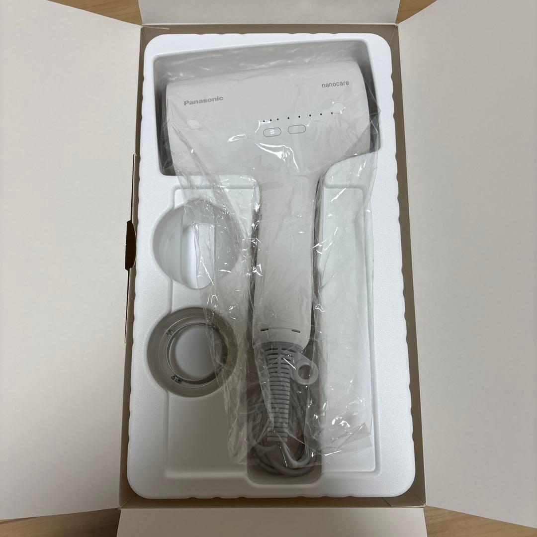 Panasonic ナノケア ドライヤー ホワイト