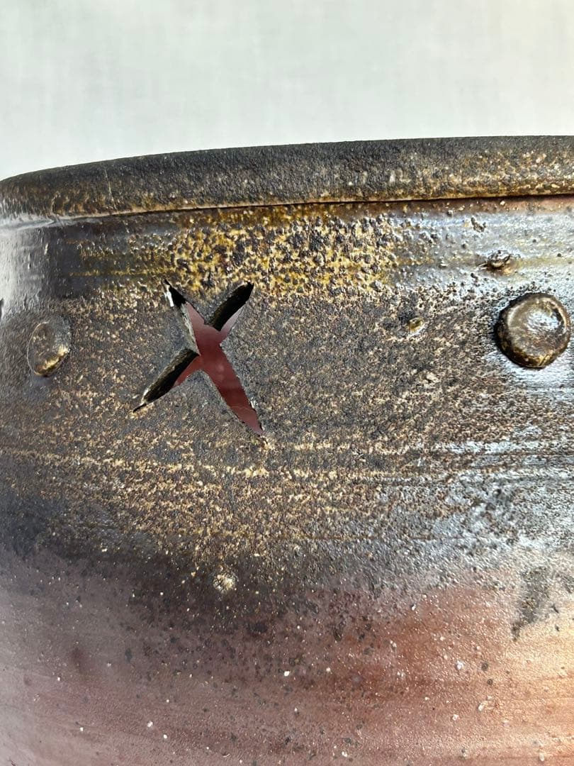 備前焼　透かし壺