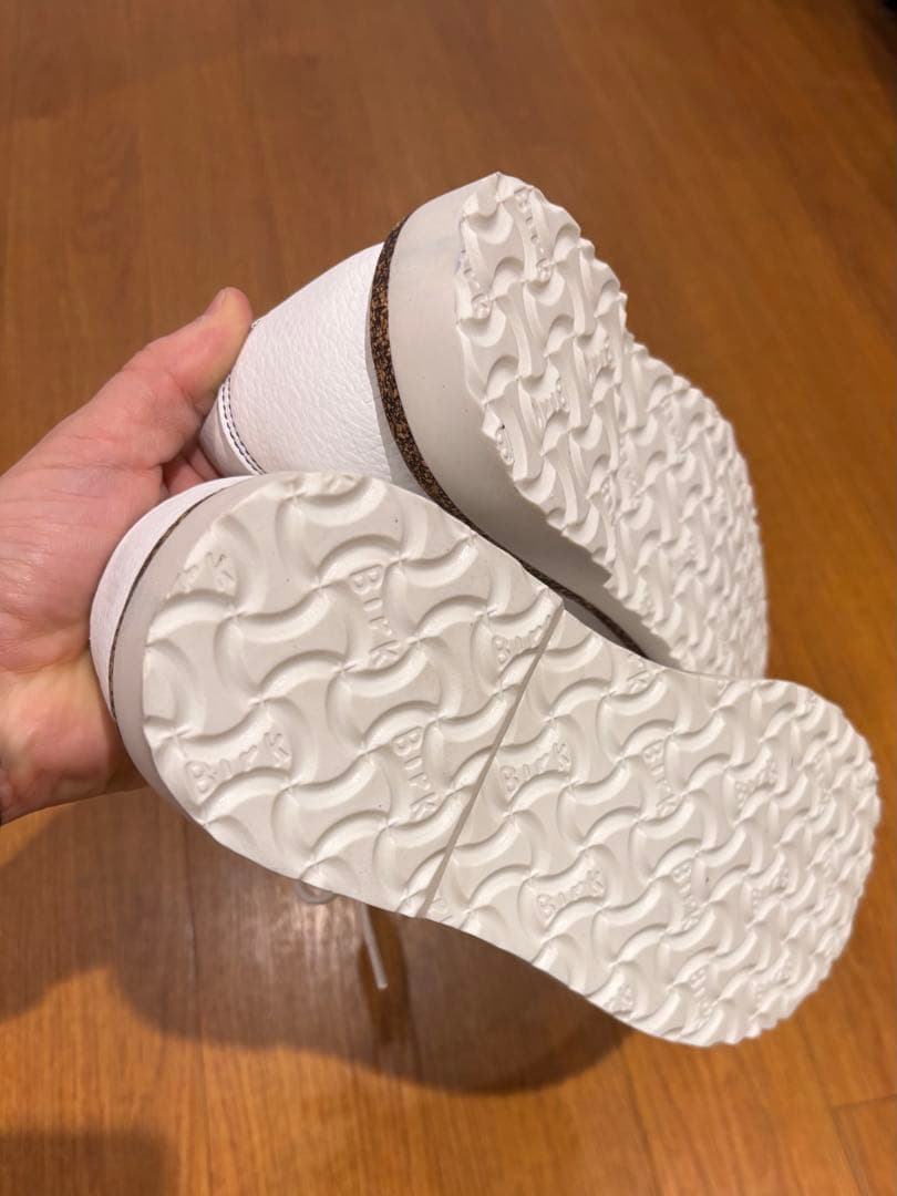 ビルケンシュトック　パサデナ　ホワイト　40 革靴　ギルフォード