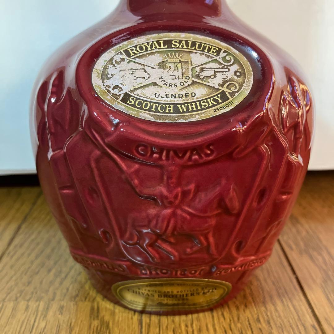未開栓】ROYAL SALUTE ロイヤルサルート 21年 赤陶器 1204g