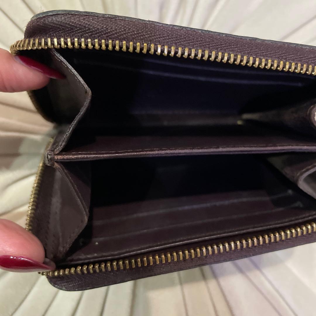 Louis Vuitton ケース ダークパープル